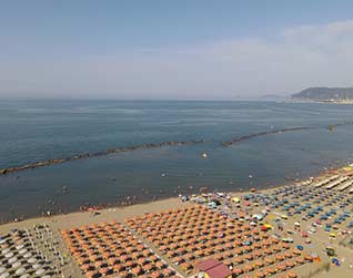 Spiaggia riservata per chi prenota un Bungalow